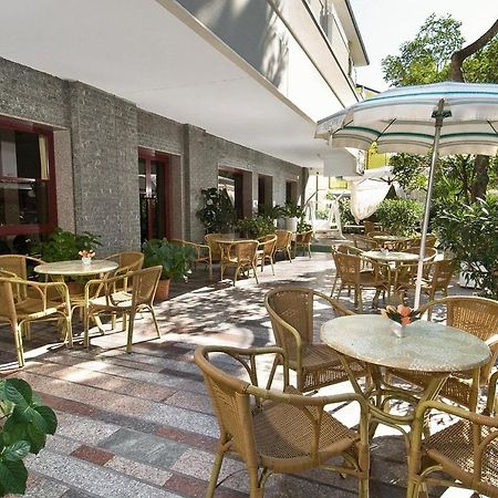 Hotel Capinera Rimini Ngoại thất bức ảnh